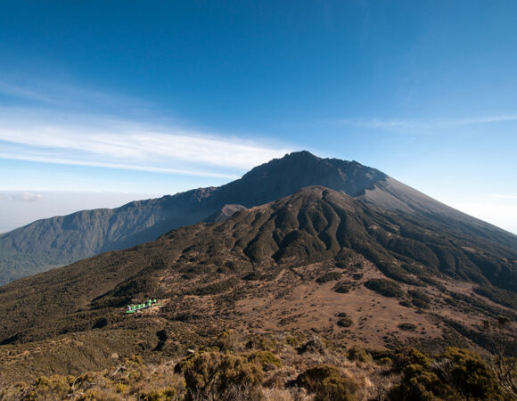 3 Days: Mount Meru